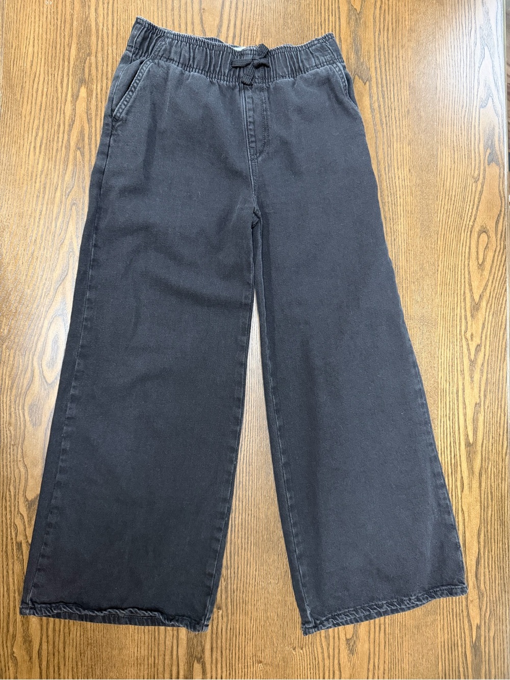 Girl’s Old Navy Black Wide-Leg Pull-On Pants